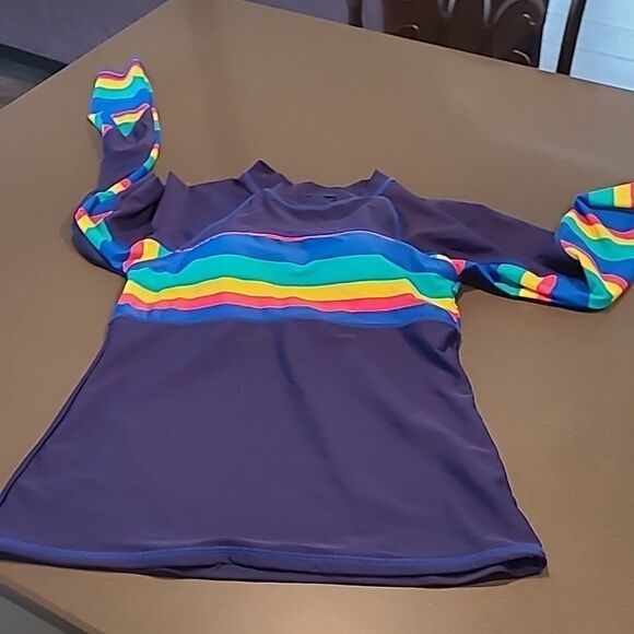 Colorful sz M Long Sleeve Swim Top with built in bra NWOT - Picture 1 of 9